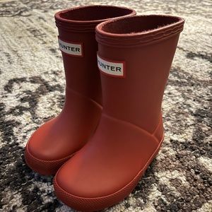 Hunter size 6 toddler rain boots